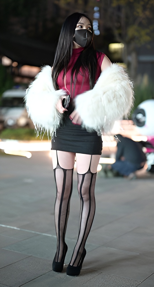 漂亮的黑丝小姐姐[2.26G/MP4]