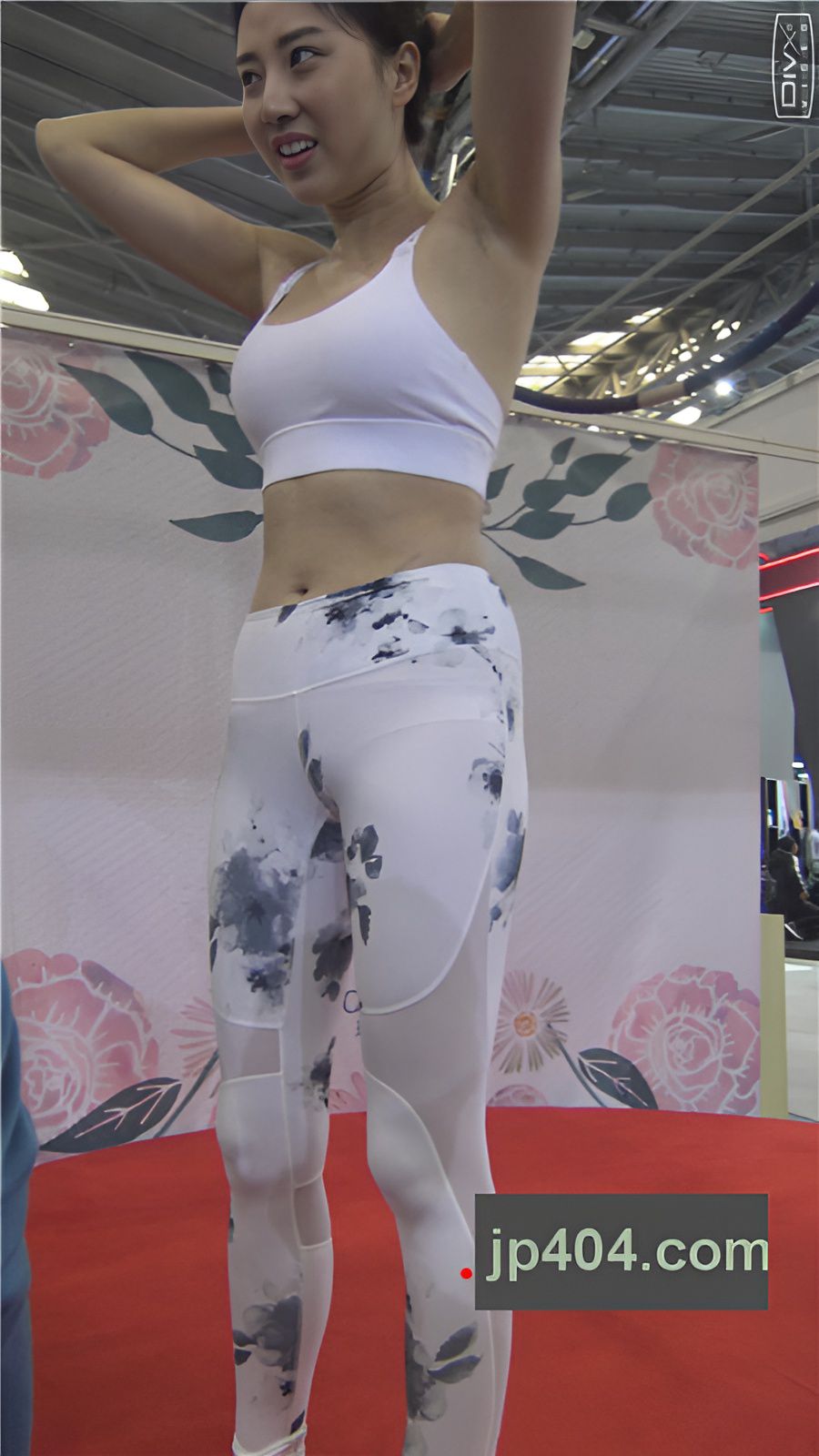 漂亮的瑜伽教练美女[2.11G/MP4]