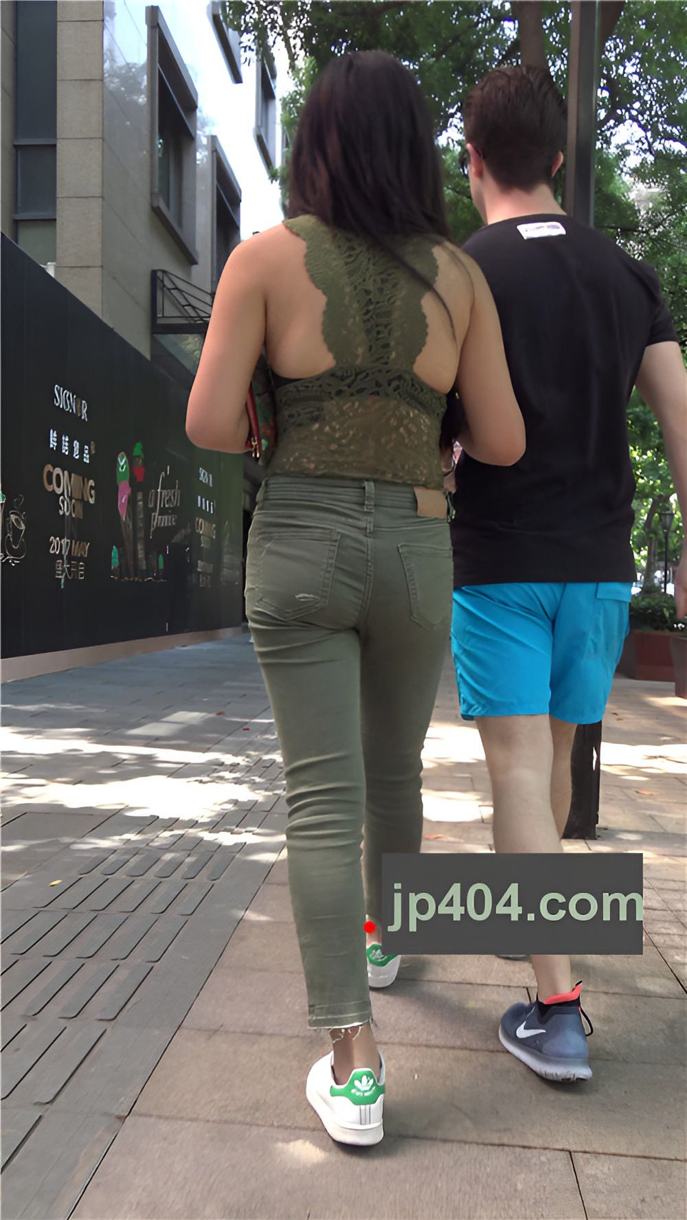 丰满的妹子[1.73G/MP4]