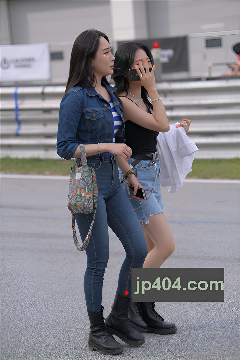 长腿牛仔紧身裤MM(26P)[623M/JPG]