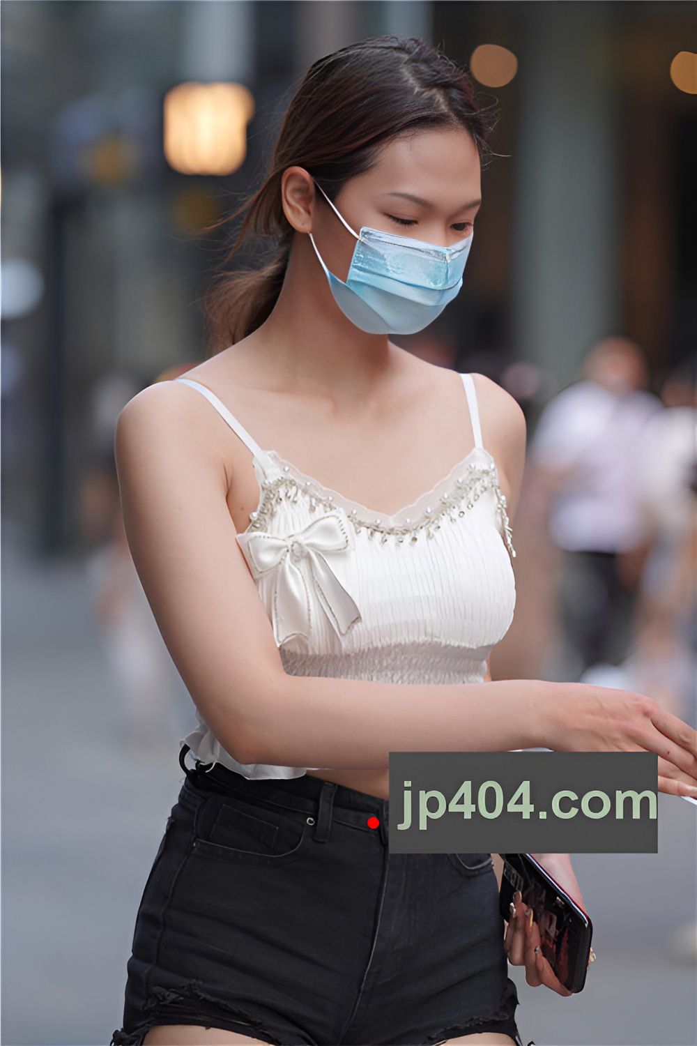 长腿黑色热裤月牙小姐姐(140P)[1.7G/JPG]