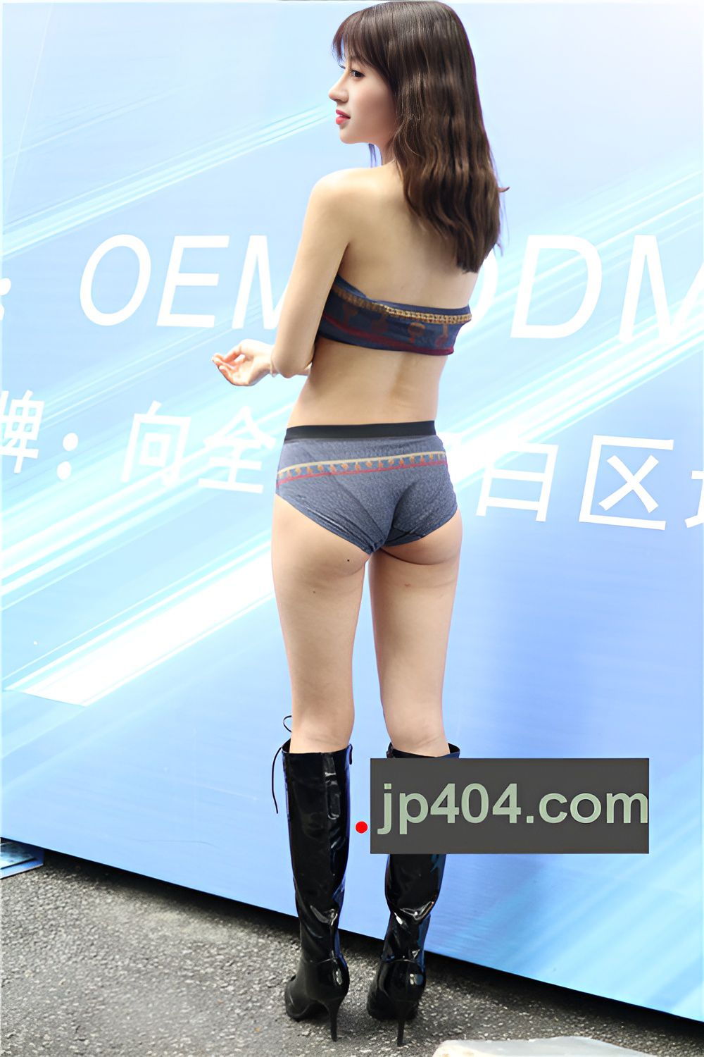 性感的长腿模特小姐姐(75P)[540M/JPG]