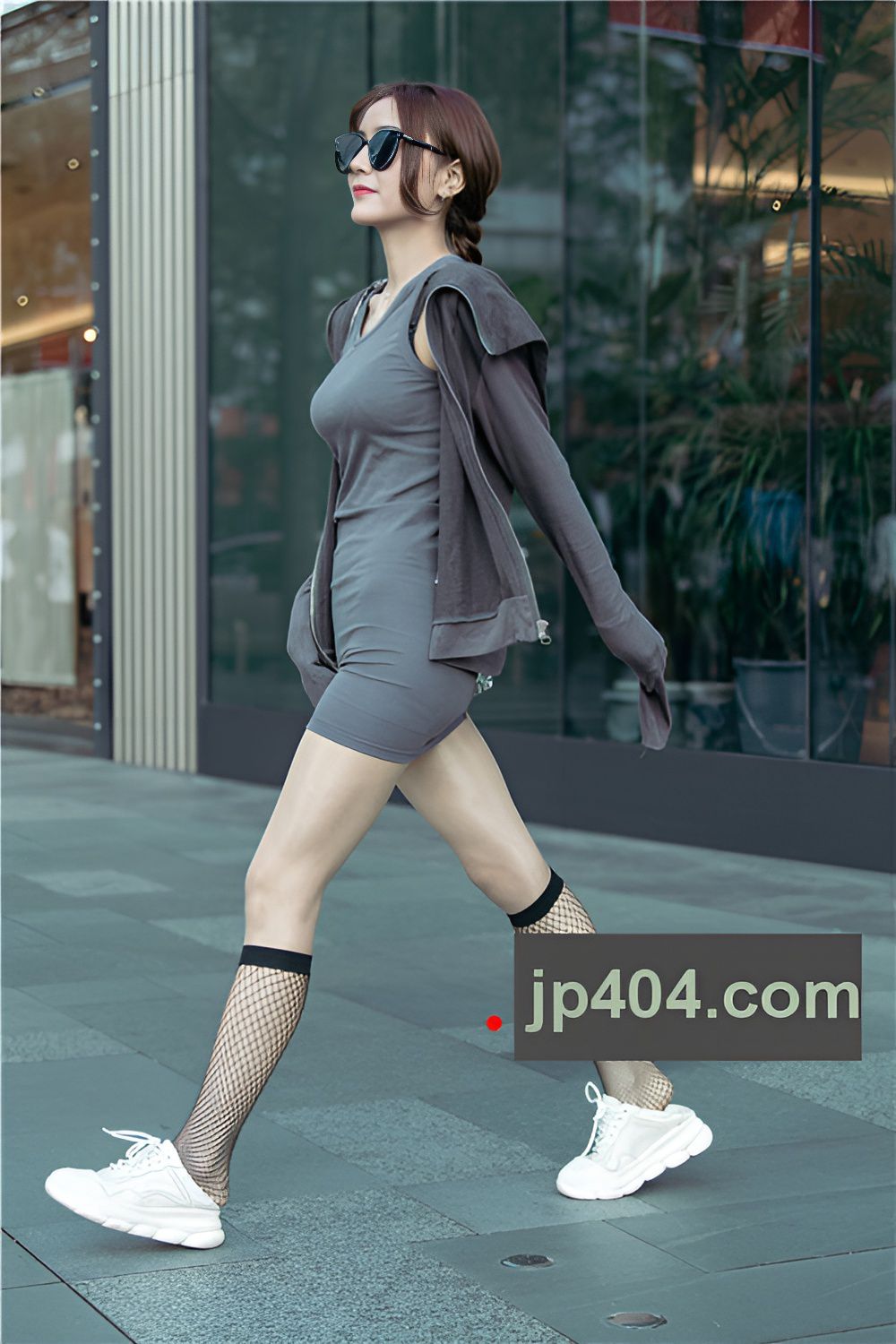 包臀裙小姐姐(40P)[481M/JPG]