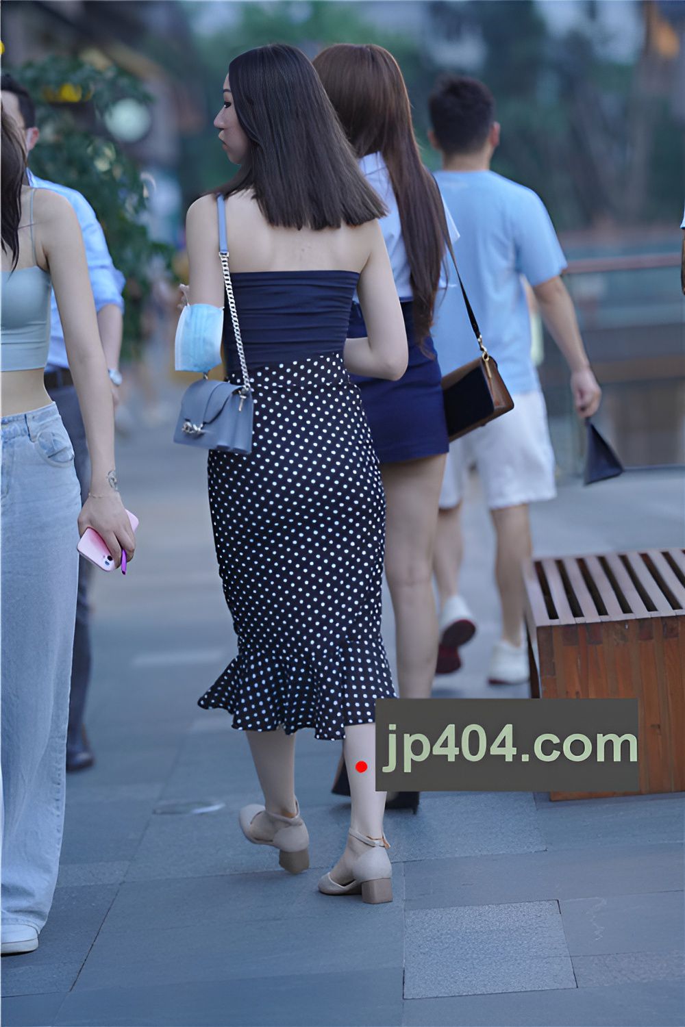 两个漂亮的小姐姐【套图+视频】