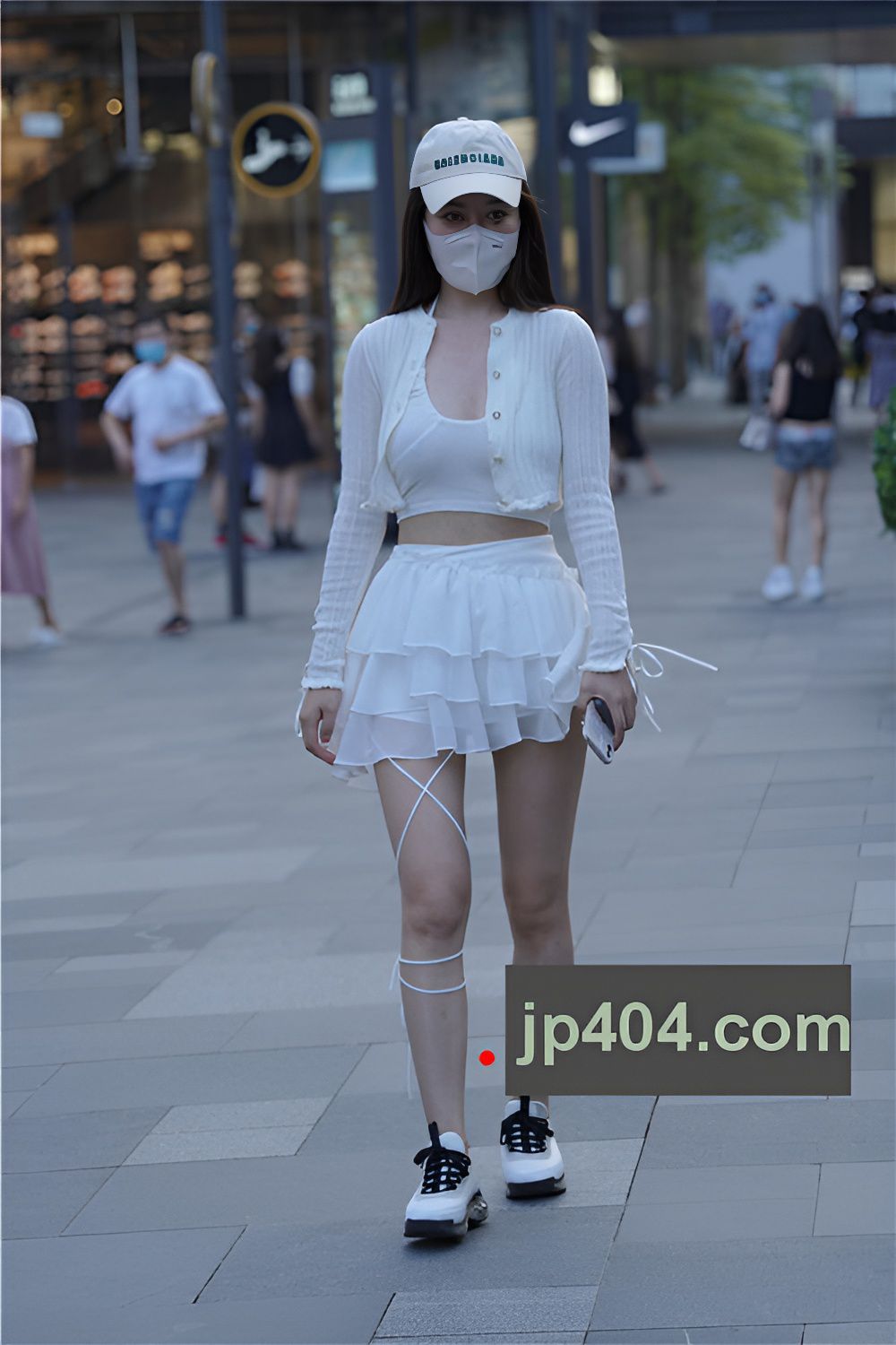 性感的短裙美女【套图+视频】