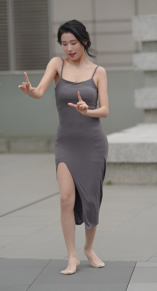 跳舞的连体包臀裙美女【套图+视频】