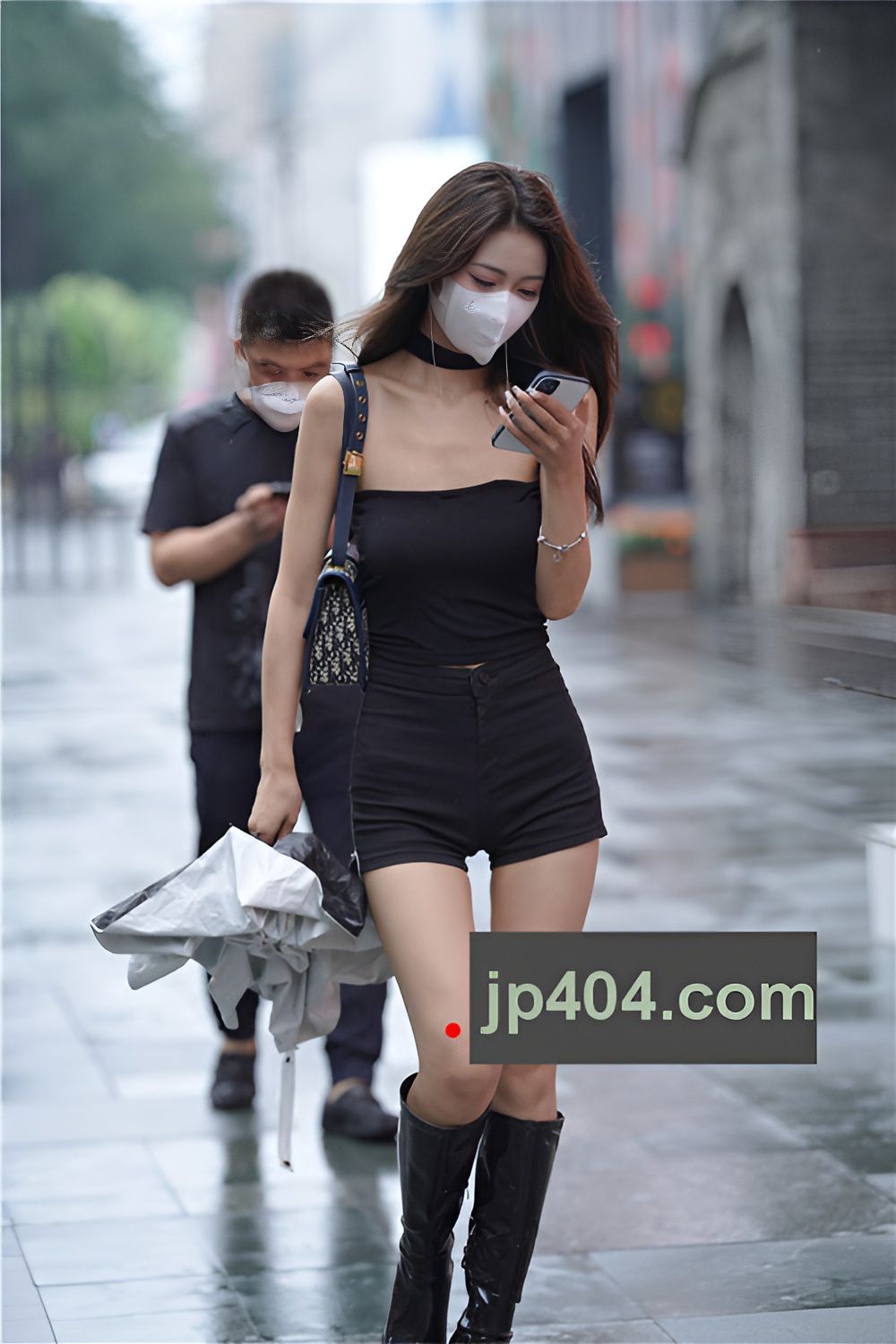 黑色牛仔热裤美女【套图+视频】