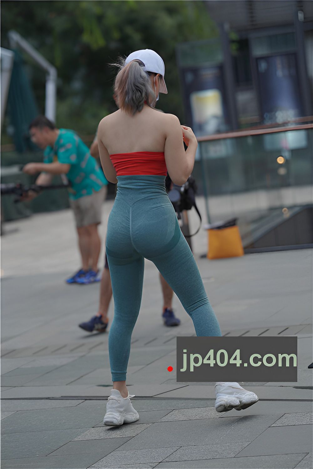 高腰紧身裤健身妹子【套图+视频】