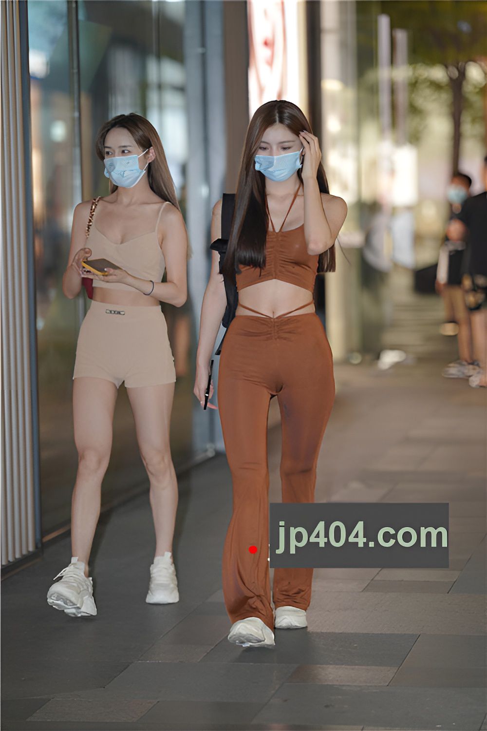 漂亮的紧身休闲裤美女(201P)[2.51G/JPG]