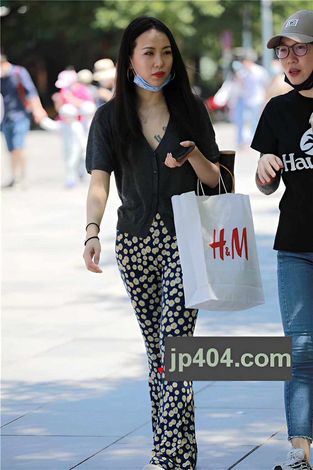 漂亮的紧身裤小姐姐(83P)[1.06G/JPG]