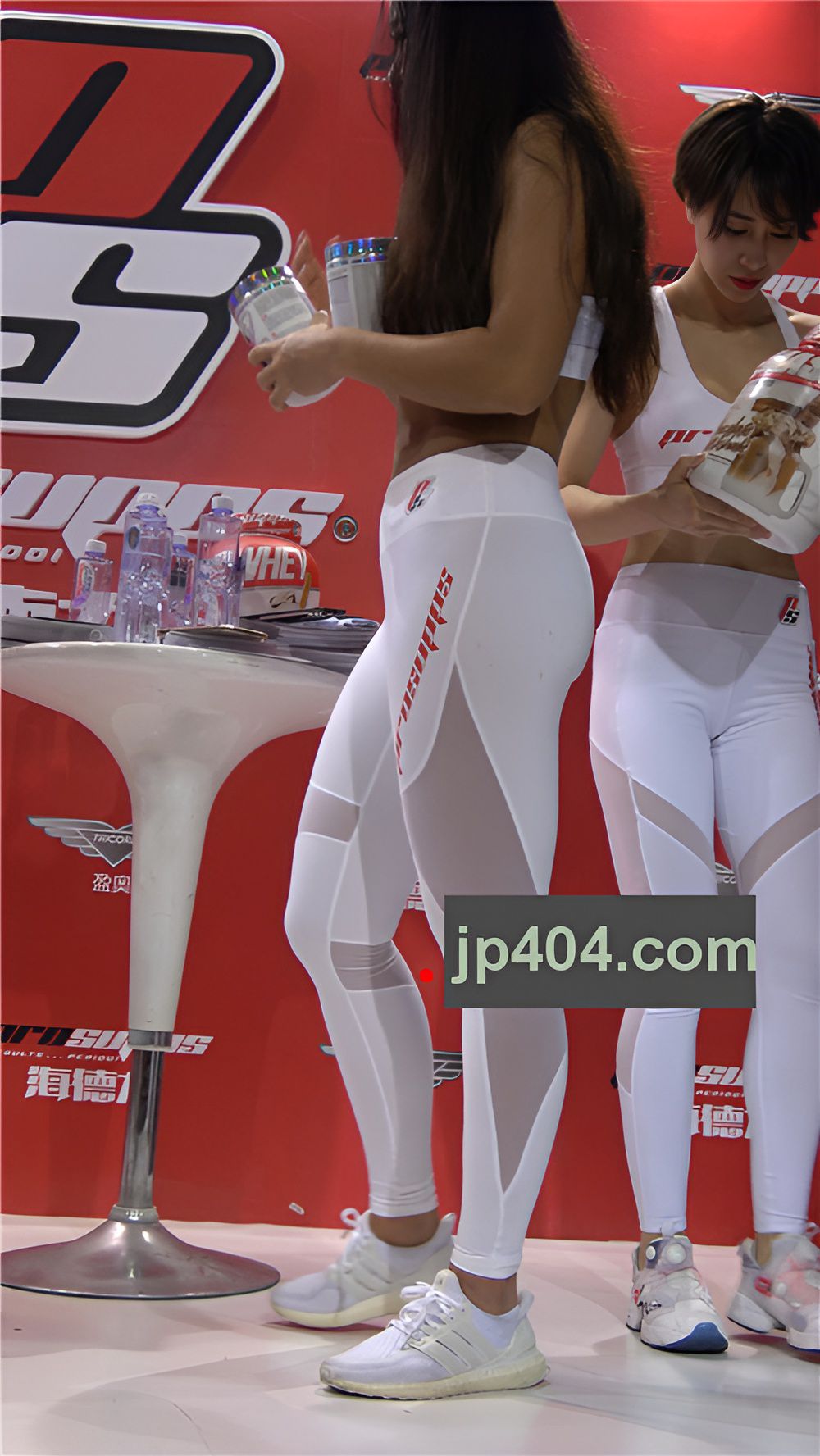 非常漂亮的极品健身美女[1.53G/MP4]