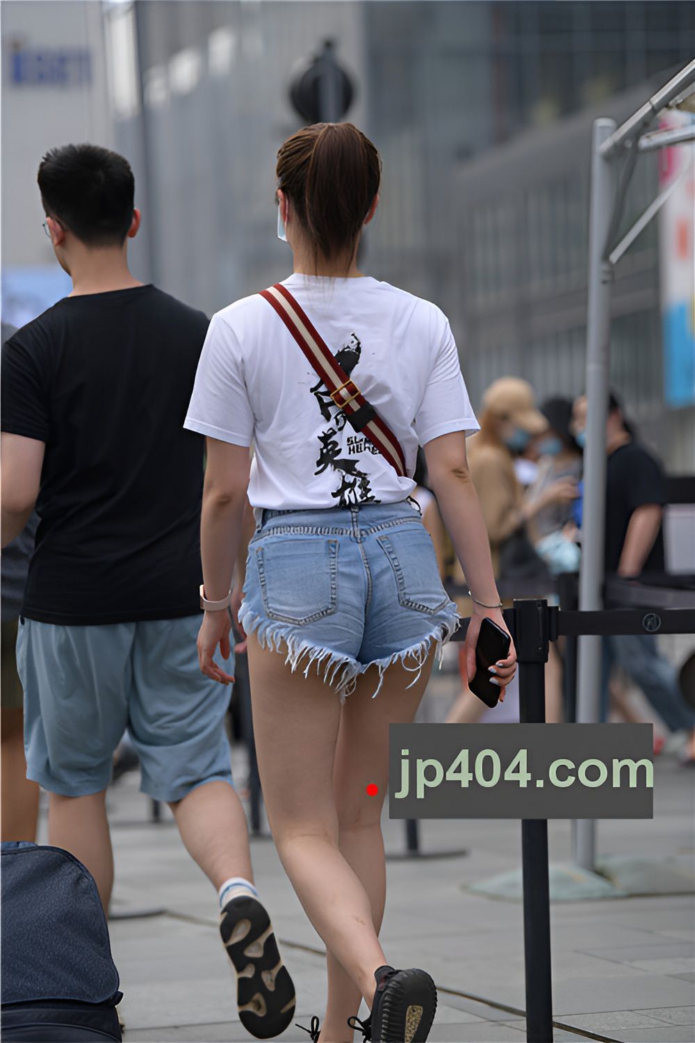 毛边牛仔裤小姐姐(117P)[2.48G/JPG]