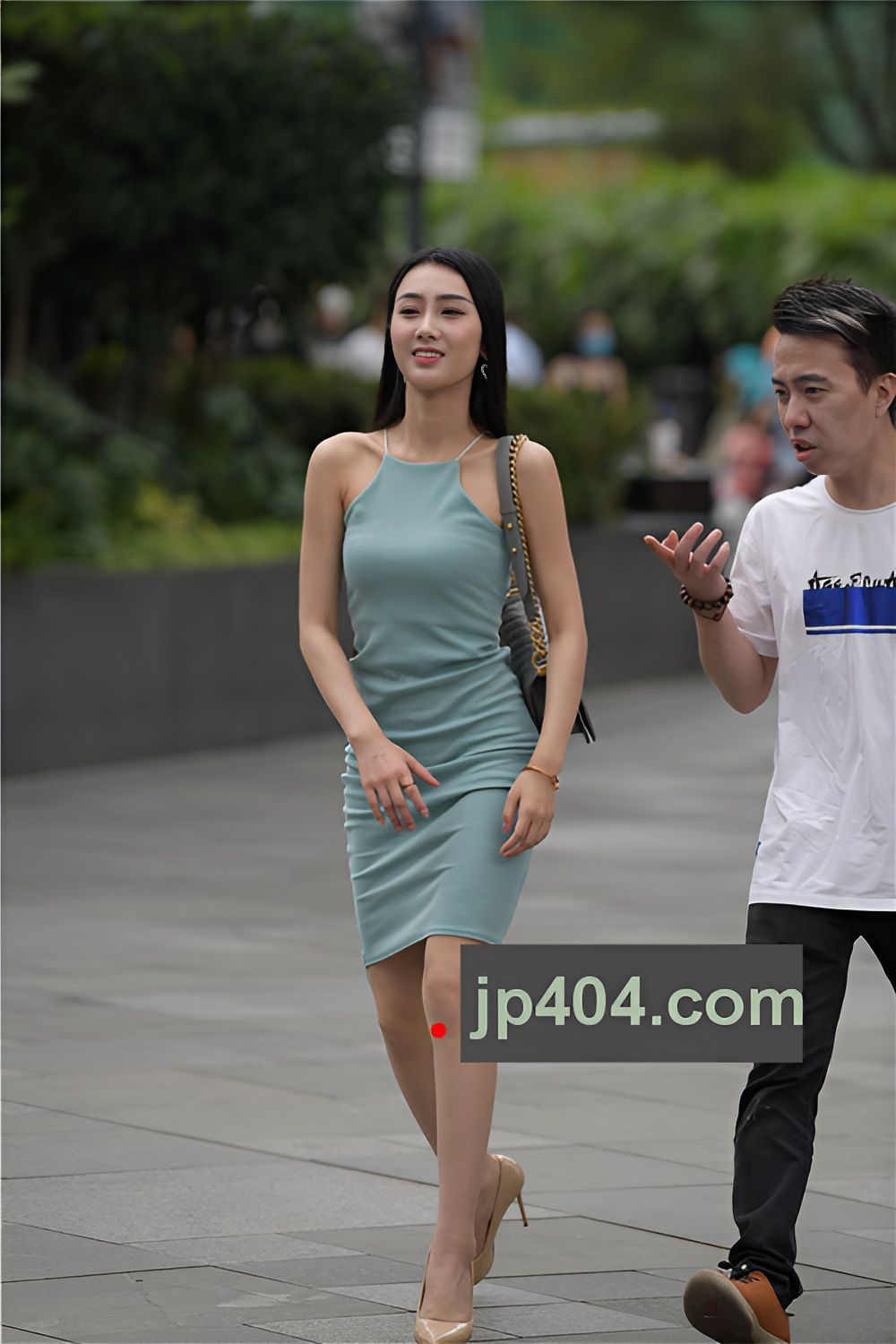 长发连体包臀裙小姐姐(93P)[2.02G/JPG]