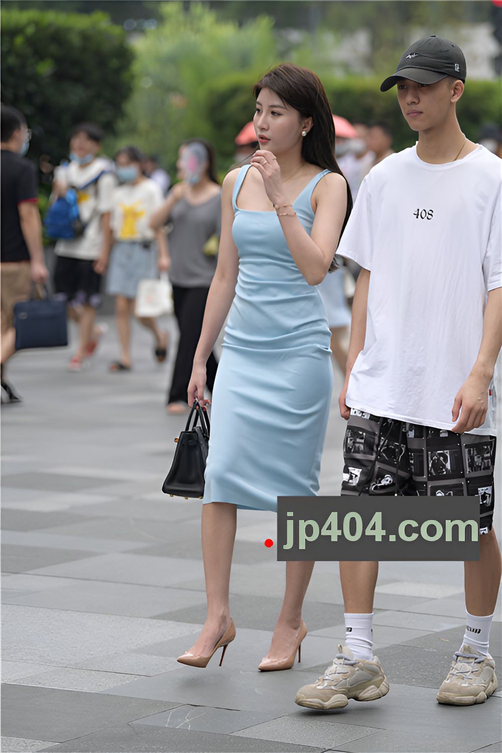 蓝色包臀长裙小姐姐(83P)[1.68G/JPG]