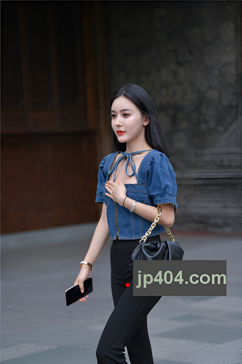 小巧玲珑的黑裤小姐姐(55P)[733M/JPG]