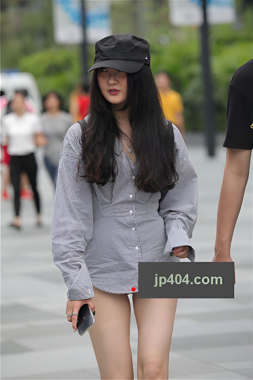 戴着黑色帽子的月牙小妹高清原图(71P)[628M/JPG]