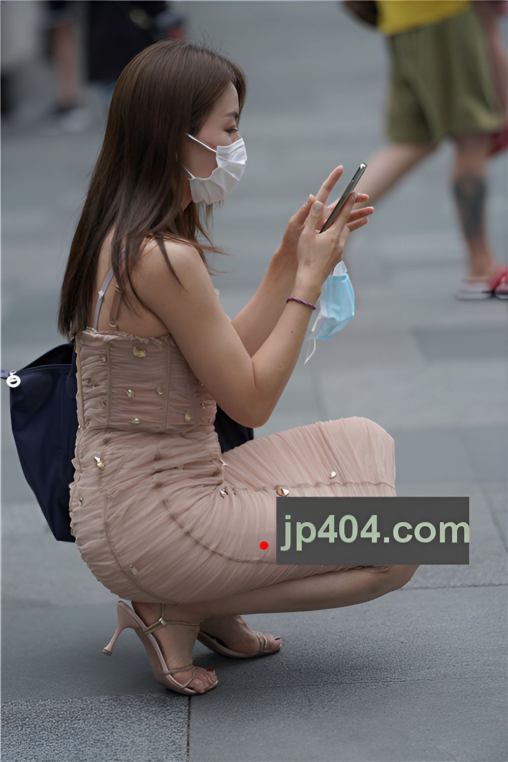 吊带长裙美妇(134P)[1.63G/JPG]