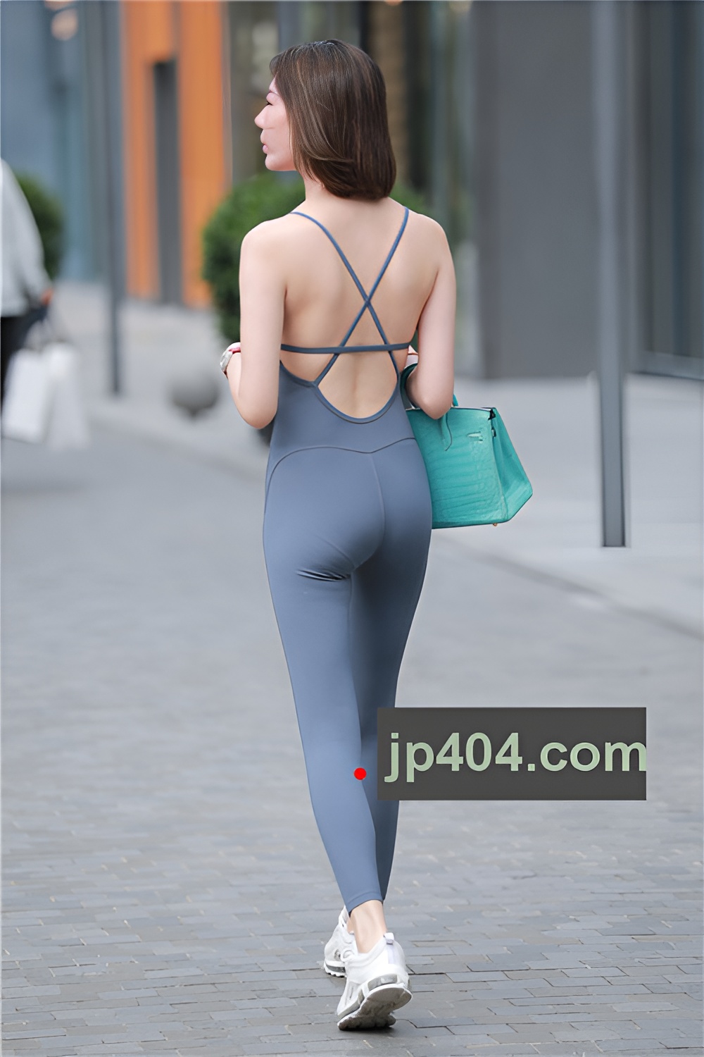 吊带连体衣美女【套图+视频】