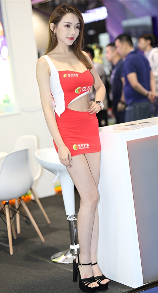 长腿包臀裙美模【套图+视频】