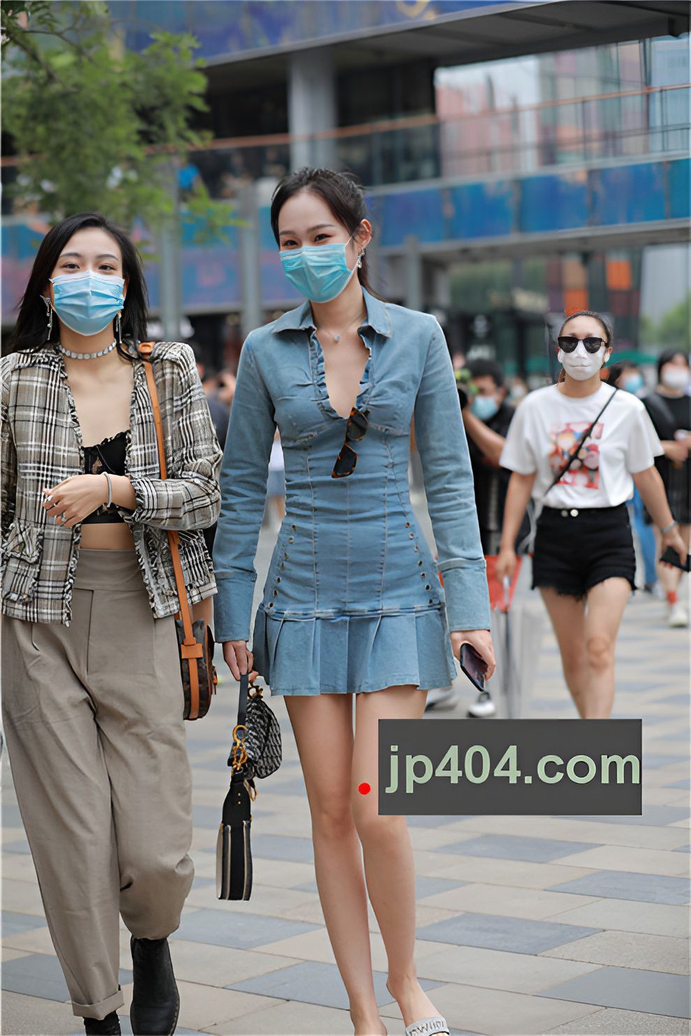 牛仔裙美女【套图+视频】