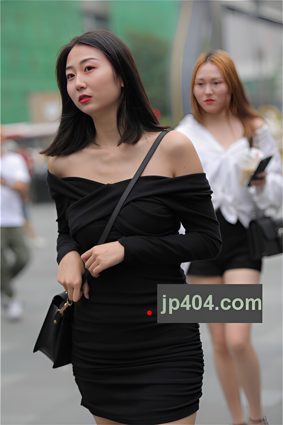 两个漂亮的妹子【套图+视频】