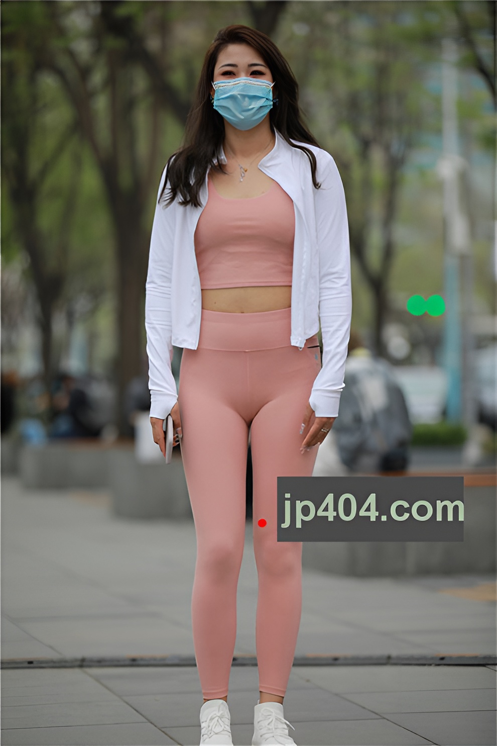 粉色紧身裤美女【套图+视频】
