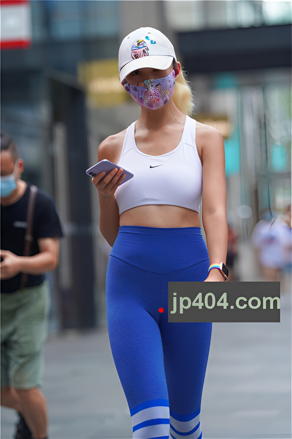 蓝色紧身裤小妹【套图+视频】