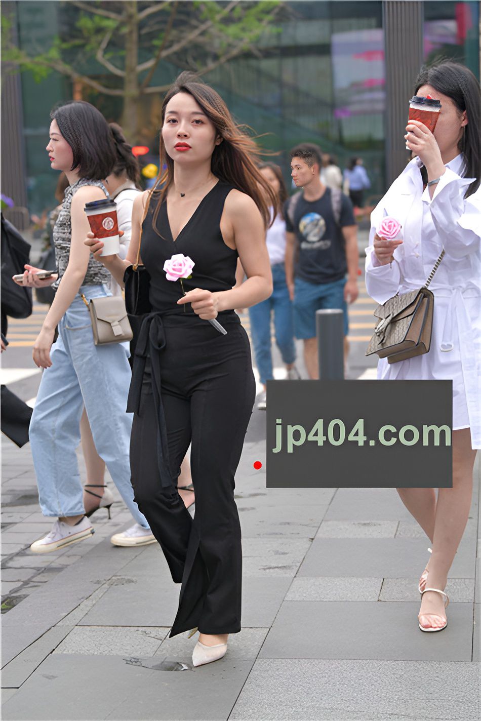 （套图）紧身黑裤(76P)[1.38G/JPG]