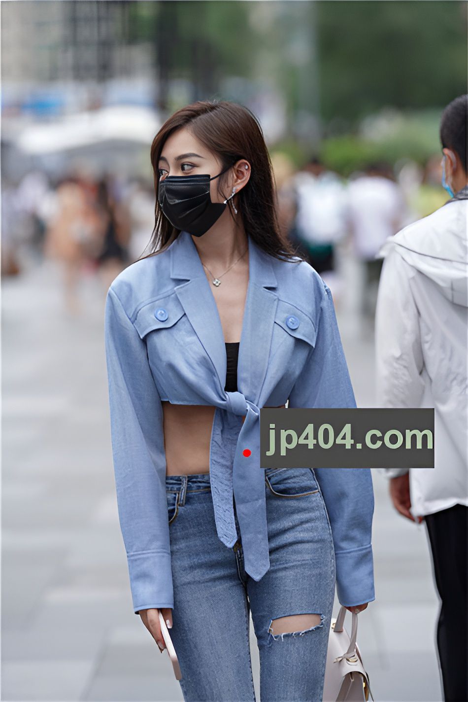 （套图）丰腴牛仔美女(91P)[1.05G/JPG]