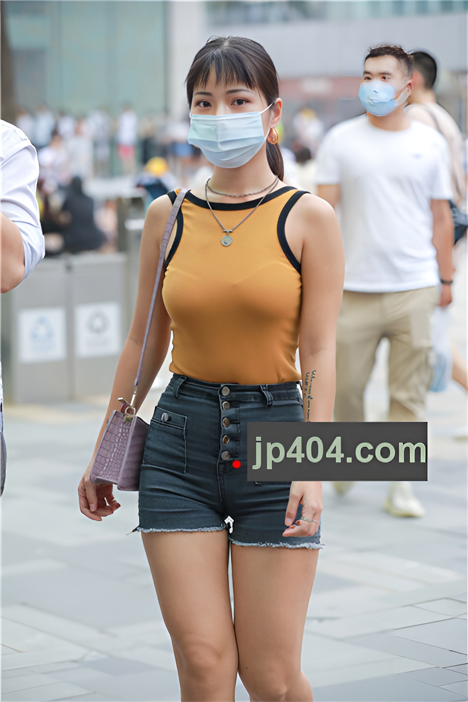 （套图）口罩小姐姐的黑热裤(94P)[1.14G/JPG]