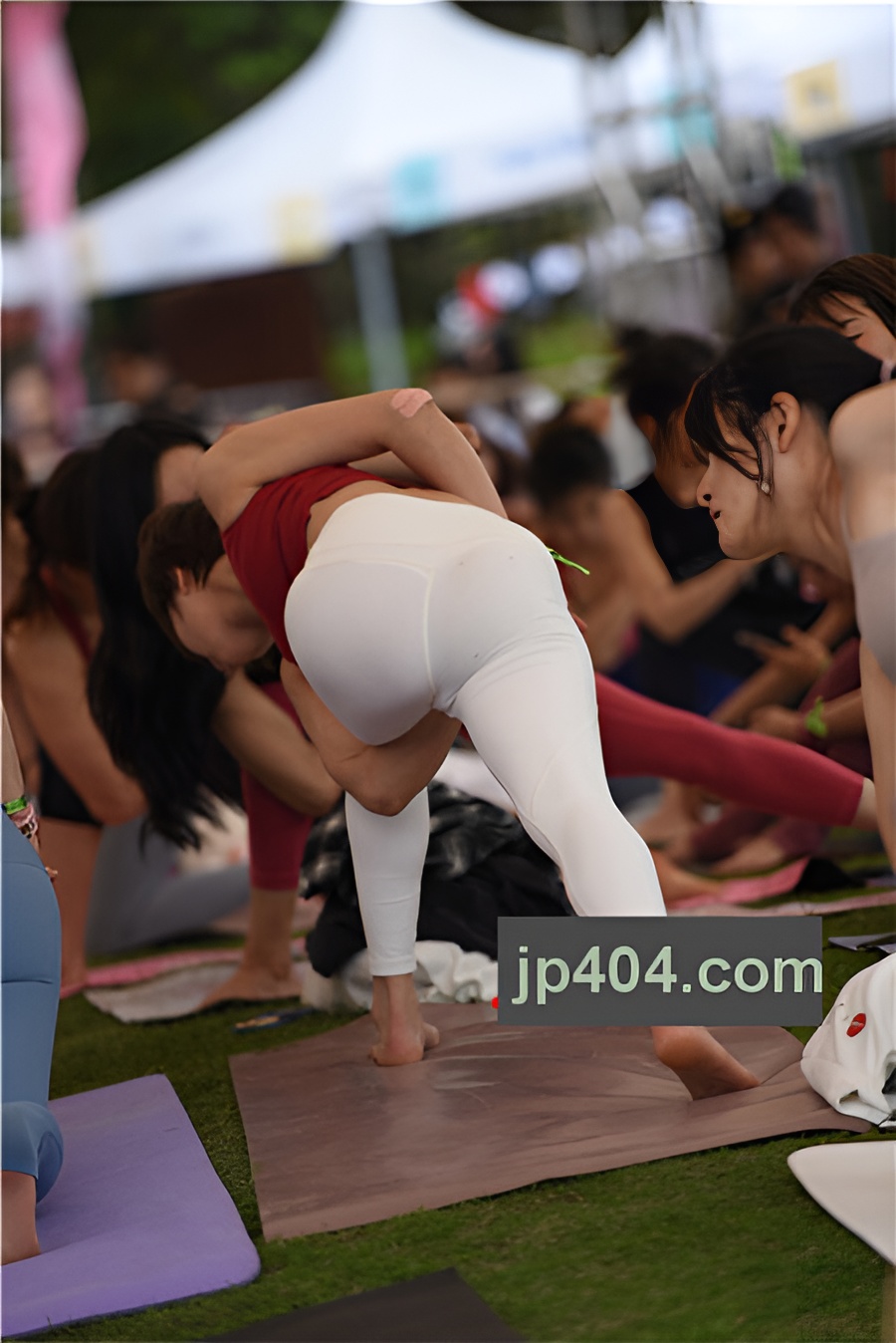 （套图十五）瑜伽大会(686P)[13.54G/JPG]