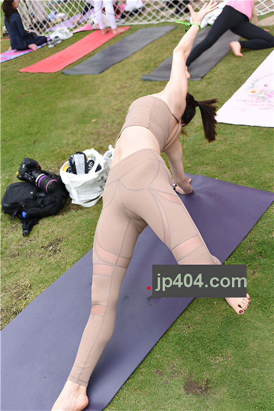 （套图三）瑜伽大会(510P)[7.48G/JPG]