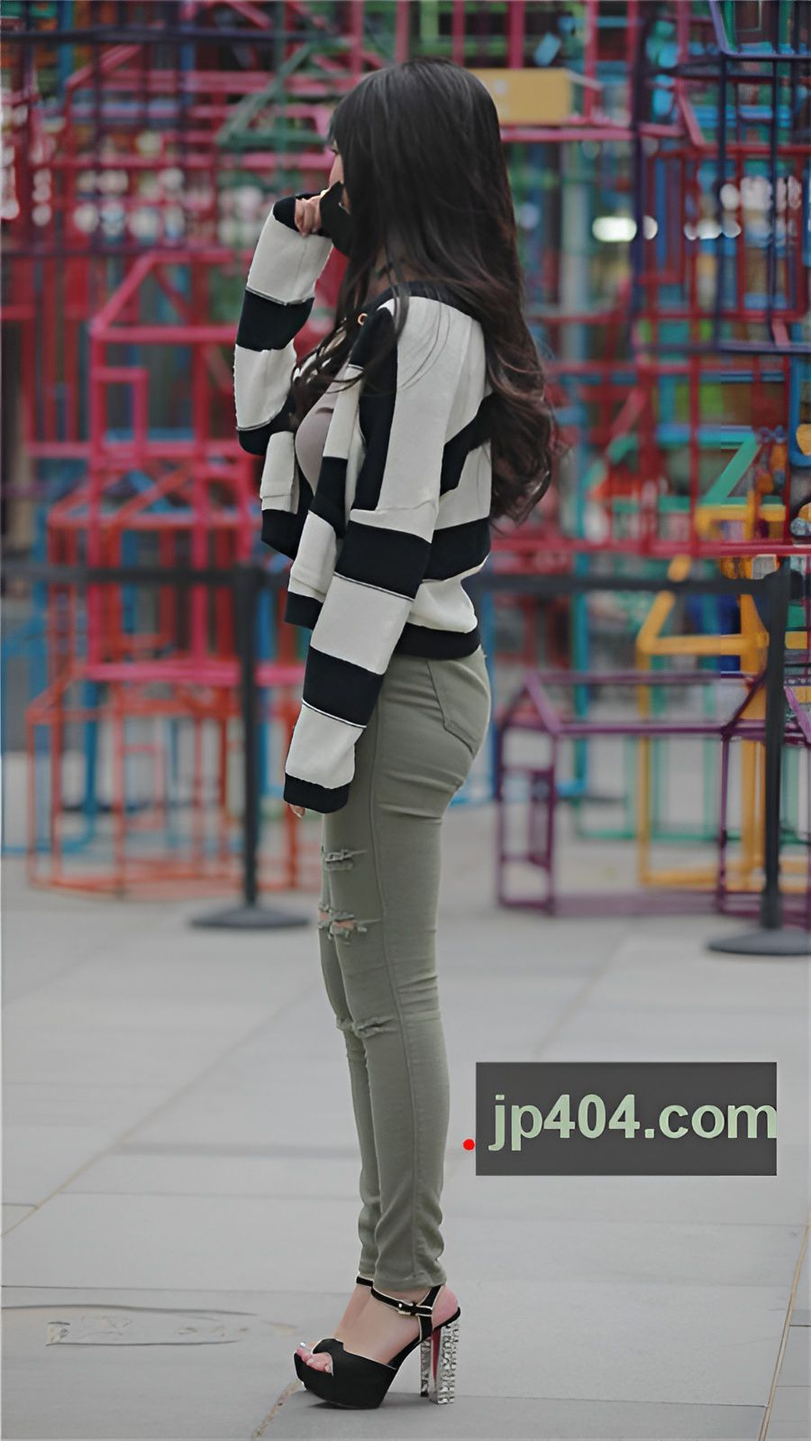 （视频）漂亮的气质小姐姐[3.41G/MP4]