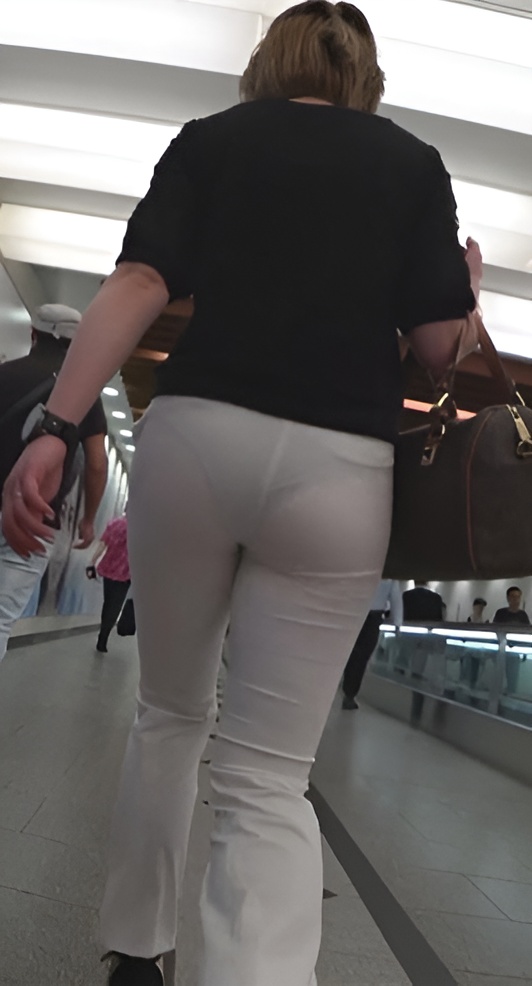 紧身白裤性感OL[1.33G/MP4]