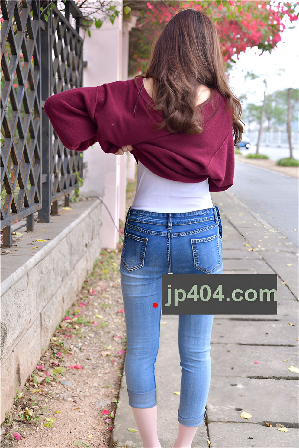 红衣牛仔女孩(288P)[3.06G/JPG]