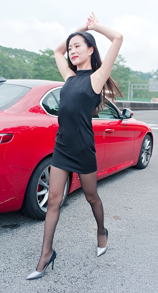 黑丝小姐姐【套图+视频】