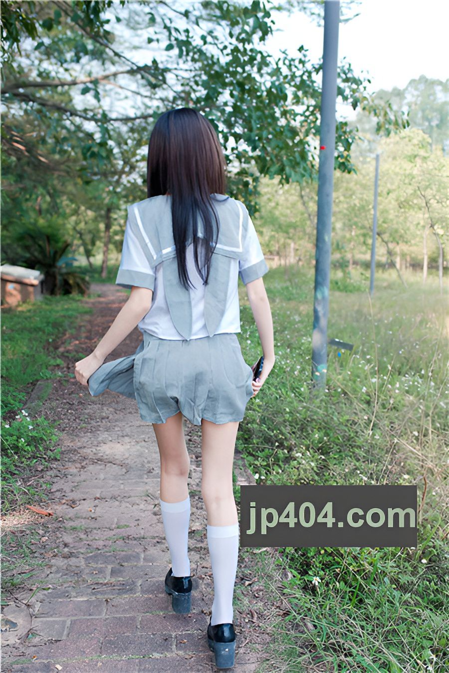 短裙美腿小姐姐【套图+视频】