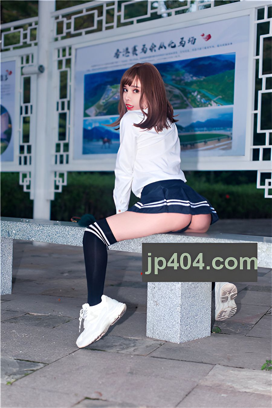 短裙小妹【套图+视频】