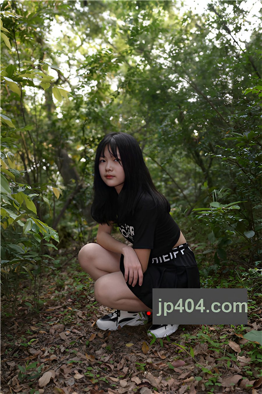 （套图）黑色短裙肉丝小妹(120P)[2.56G/JPG]