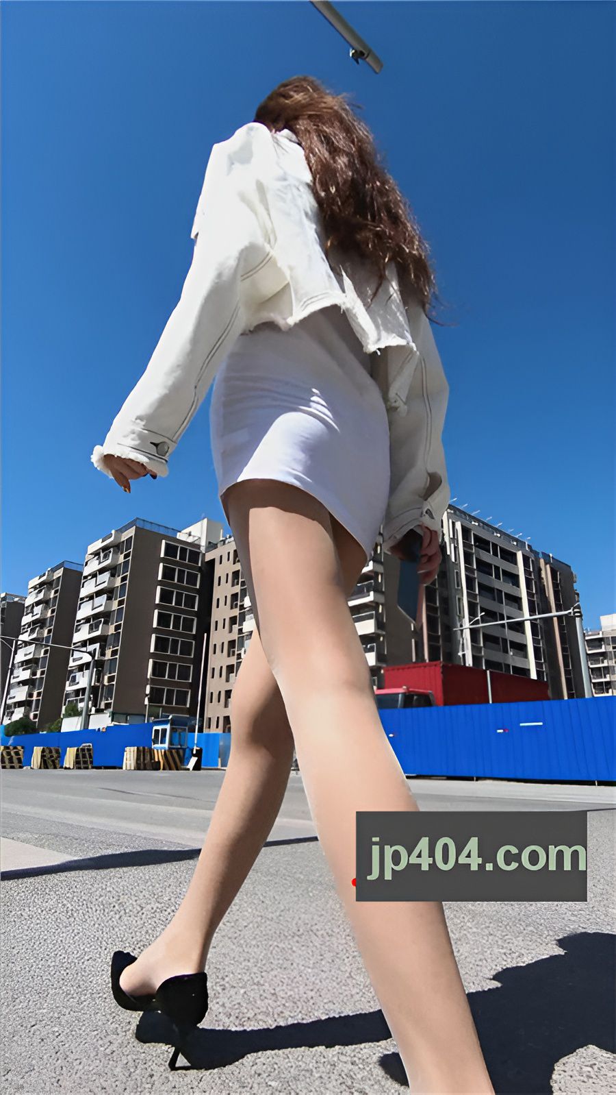 （视频）漂亮的肉丝美女[767M/MP4]