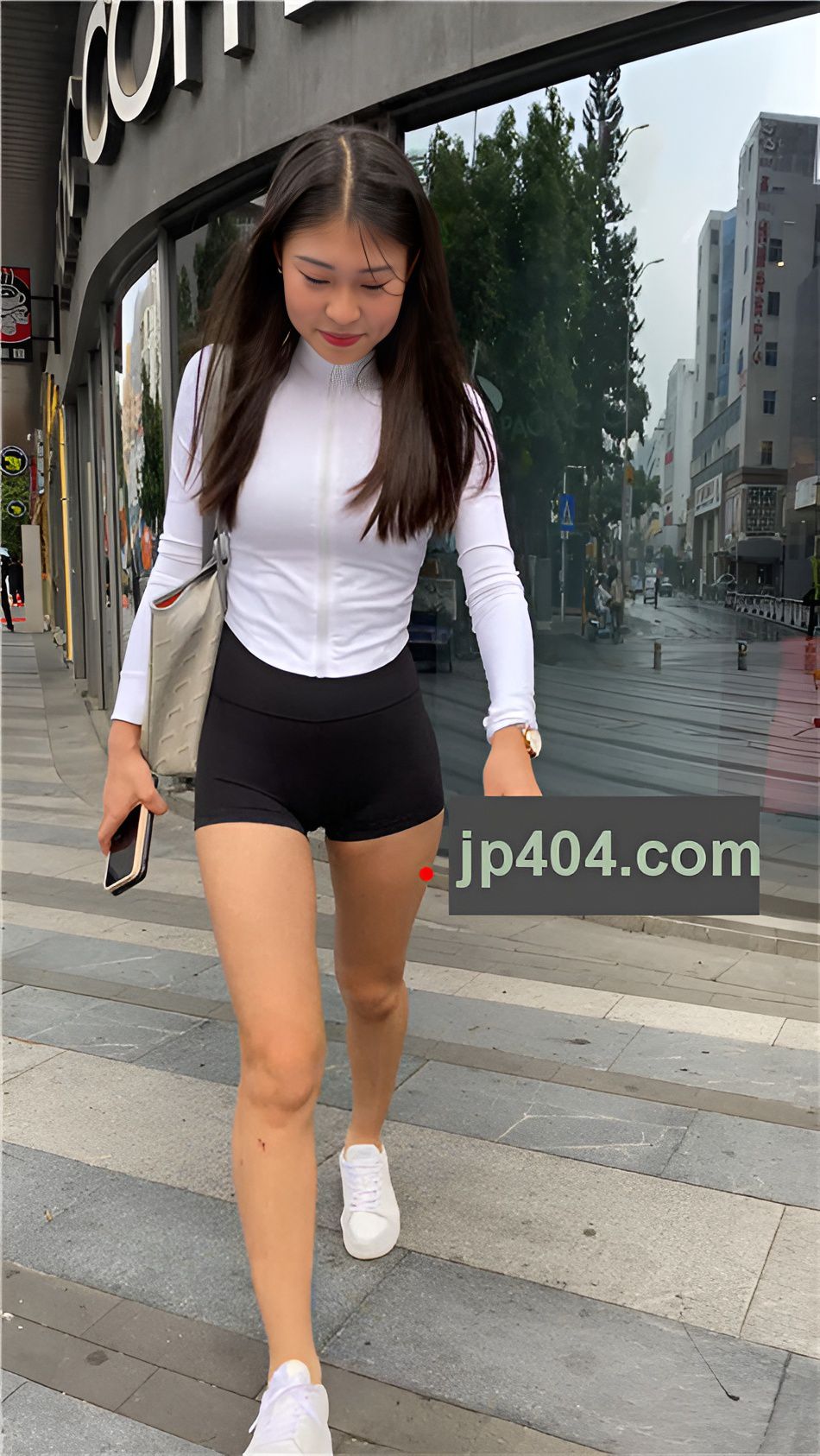 （视频）黑色瑜伽热裤美女 [6.49G/MP4]