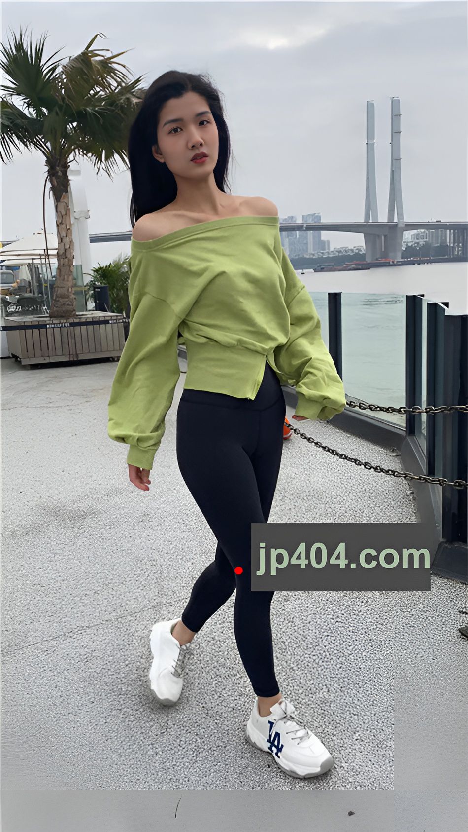 （视频）绿衣女孩[9.09G/MP4]