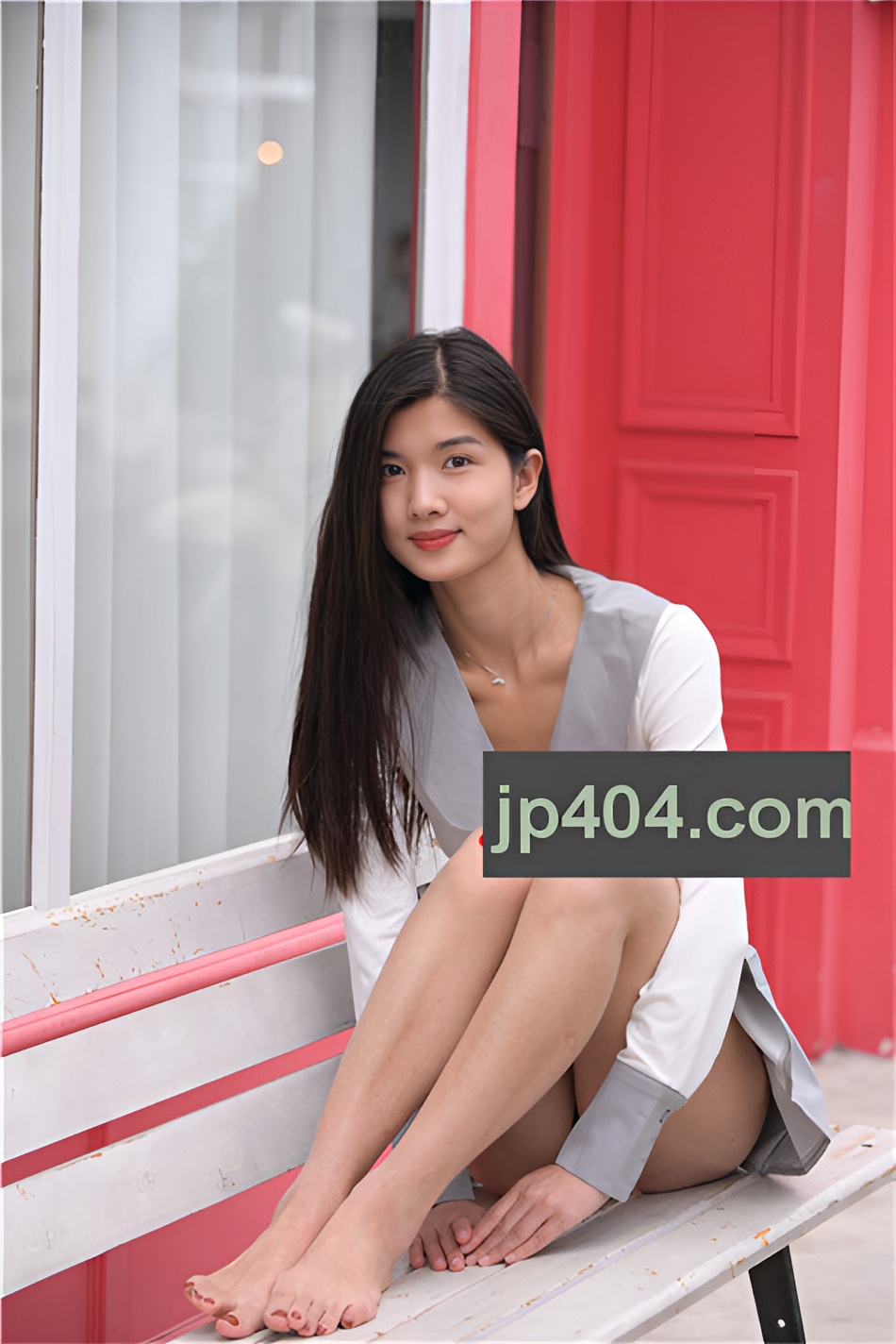 （套图二）灰色短裙女孩(586P)[10.65G/JPG]