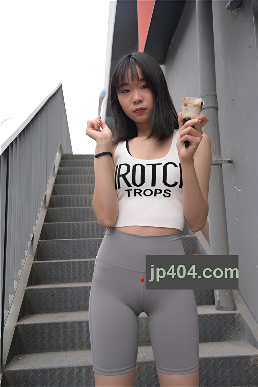 （套图）灰色紧身瑜伽裤MM(426P)[8.1G/JPG]