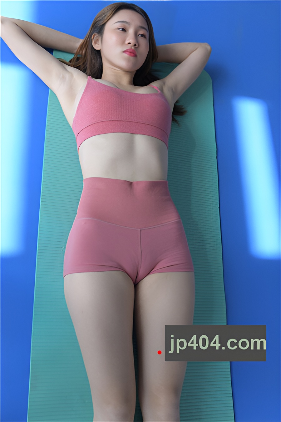 阳光下安静的猫 【套图+视频】