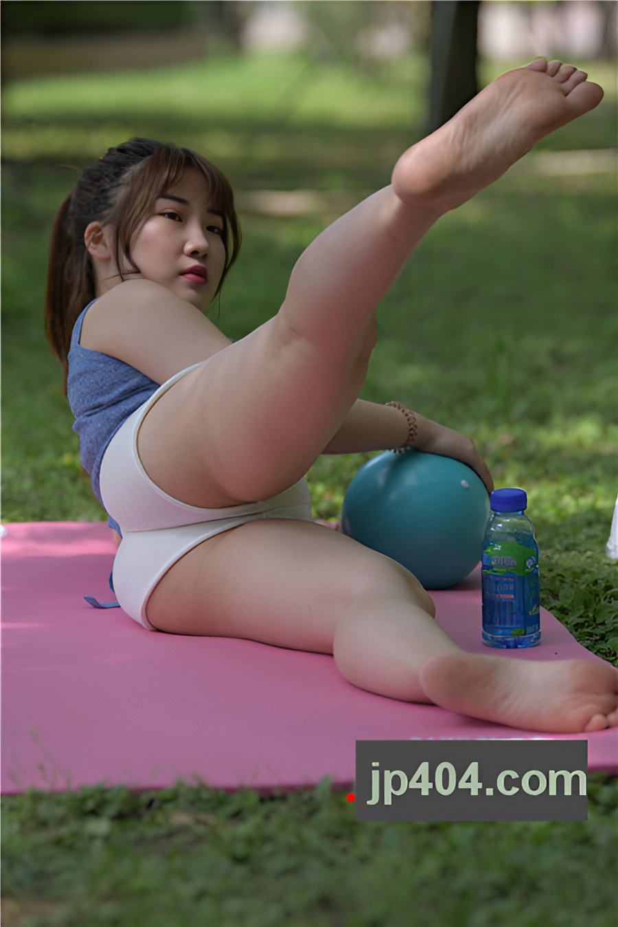 （套图）丰腴月牙小姐姐(142P)[3.35GB/JPG]