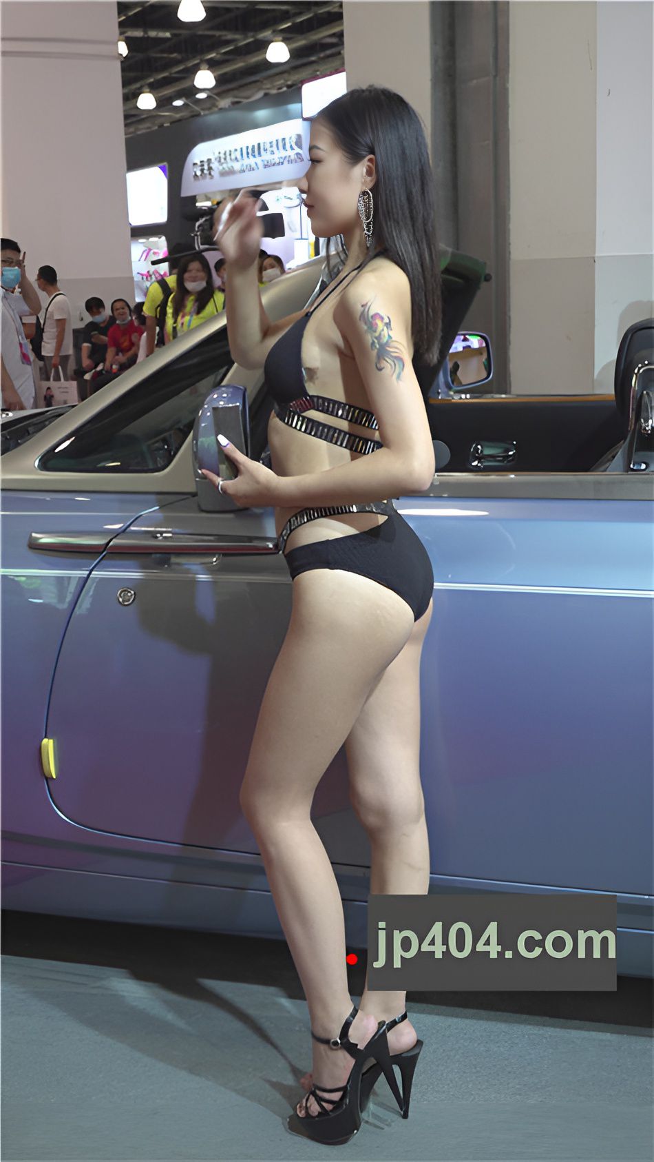 漂亮的黑色比基尼美眉[1.95G/MP4]