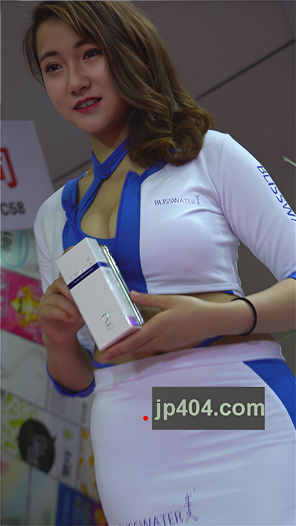 漂亮的模特小姐姐[1.57G/MP4]