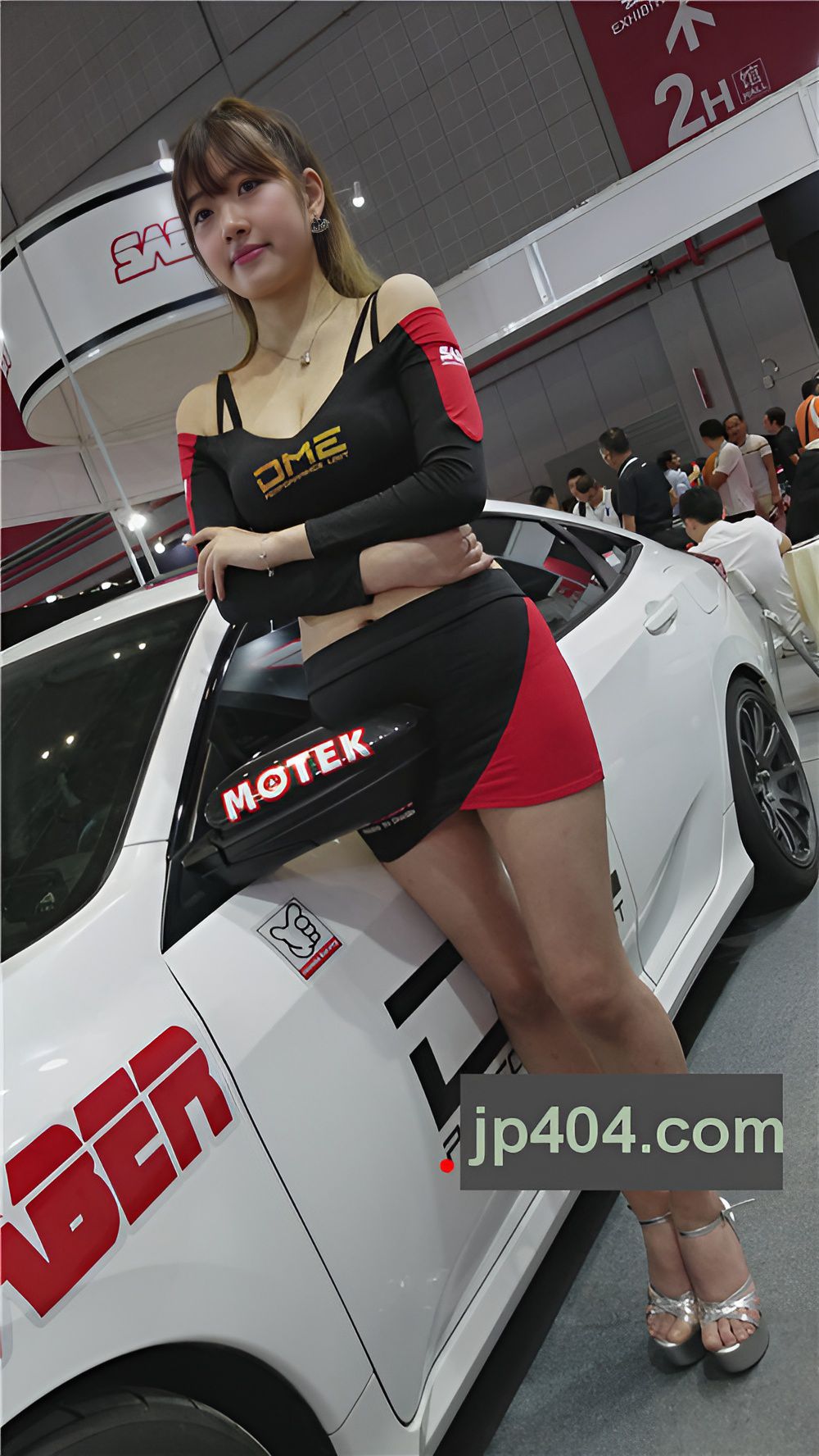 青涩的包臀裙车模美女[515M/MP4]