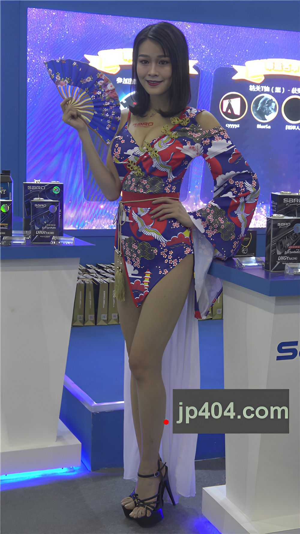 几个漂亮的车模美女[6.21G/MP4]